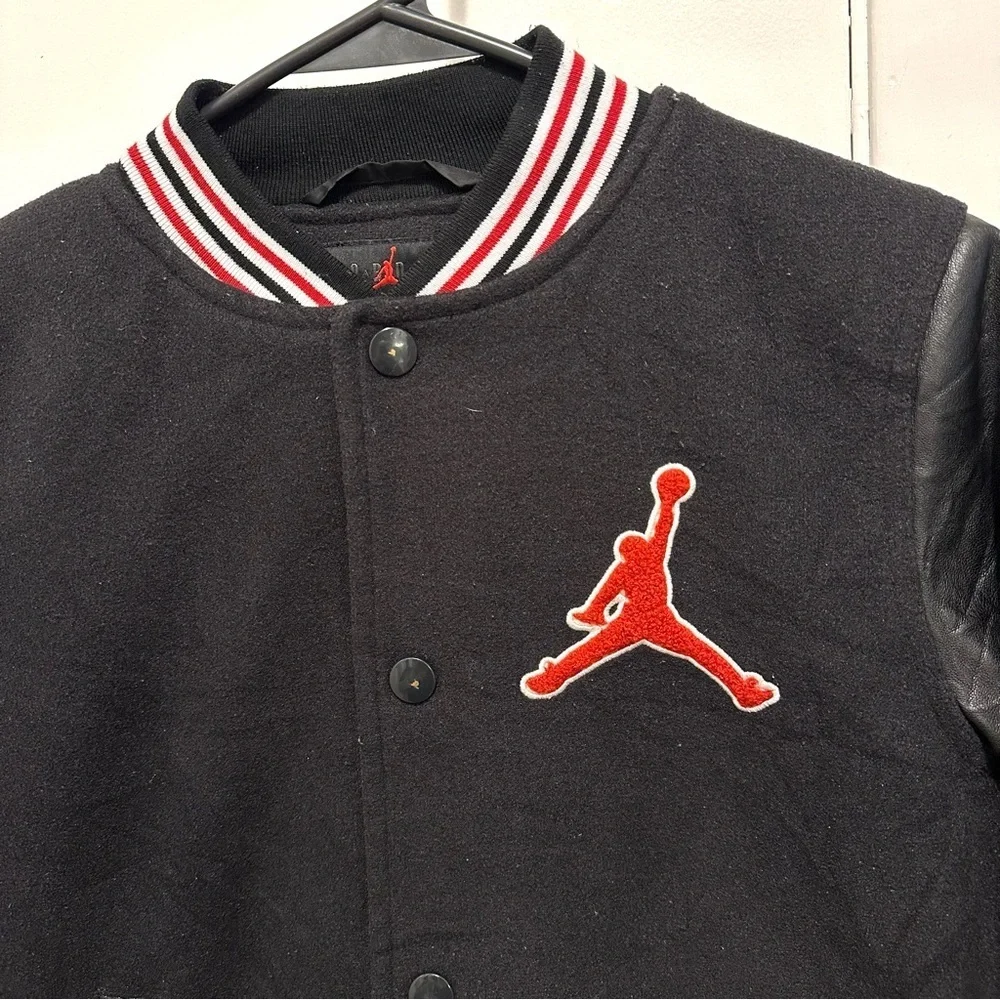 Air Jordan Black & Red Flight Varsity Jacket Coat Kids Boys 12-13Y Streetwear